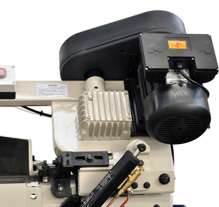 China-portable-band-saw-machine-metal-cutting-factory-price8.jpg